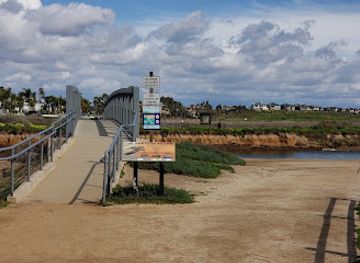 california/huntington-beach/bolsa-chica-state-beach/landmark/bolsa-chica-conservancy