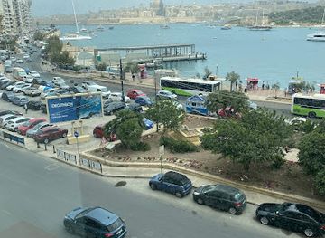 malta/marsamxett-harbour/landmark/wwi-wwii-memorial-sliema-residents