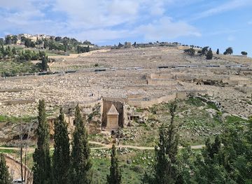 jordan/burial-mounds/landmark/zecharias-tomb