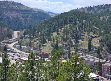 south-dakota/deadwood/landmark/ride-deadwood-home-of-the-famous-boot-hill-tour