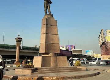 egypt/cairo/downtown-cairo/landmark/statue-of-abdel-moneim-riad
