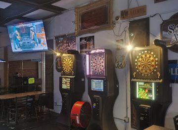 colorado/sterling/landmark/henry-s-pub-club