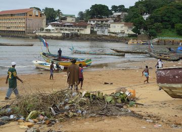 sierra-leone/southern-province/landmark/man-of-war-bay