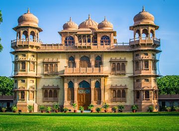 pakistan/karachi/landmark/mohatta-palace-museum