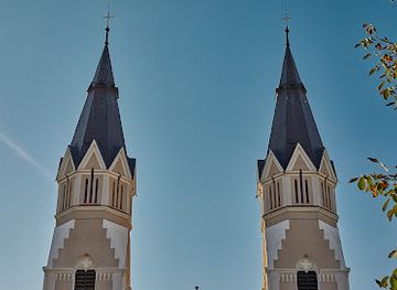 romania/satu-mare/landmark/calvaria-roman-catholic-church