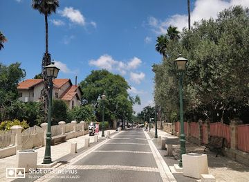 israel/zikhron-ya-akov/landmark/yishai-shibowski-gate