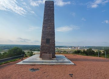 south-dakota/great-plains/landmark/the-pioneer-memorial