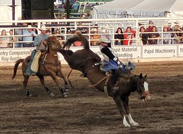 oregon/crook-county/landmark/crooked-river-roundup-rodeo