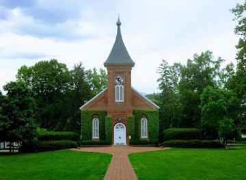 virginia/piedmont/landmark/university-chapel-galleries