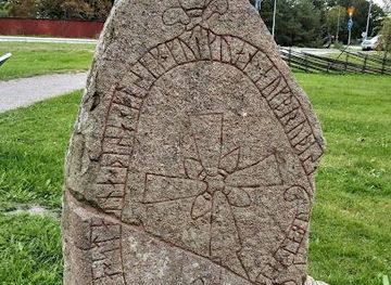 sweden/stockholm/landmark/jarlabanke-bridge