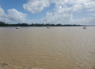 suriname/marowijne-district/landmark/domburg-waterkant