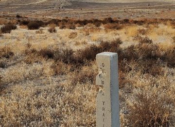 idaho/owyhee/landmark/main-oregon-trail-back-country-byway