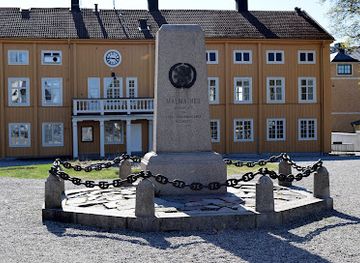 sweden/sodermanland/landmark/sodermanlands-regementes-minnessten