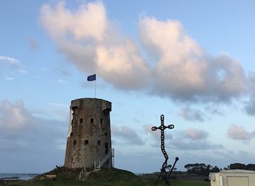 jersey/st-clement/landmark/le-hocq-inn