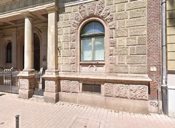 hungary/transdanubia/landmark/adam-palota