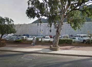 gibraltar/queensway-quay-marina/landmark/2-queensway-rd-parking