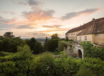 austria/thermenregion/landmark/bernstein-castle