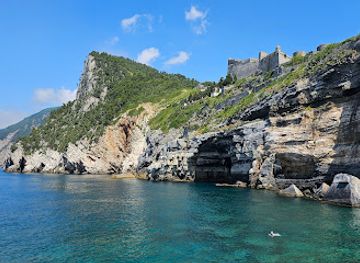italy/italian-riviera/landmark/grotta-di-lord-byron