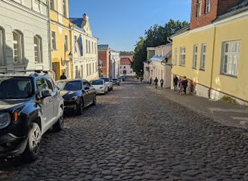 estonia/tartu-university/landmark/devil-s-bridge-in-tartu