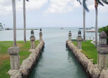 aruba/natural-pool/landmark/bridge-best-place-for-cruise-photos