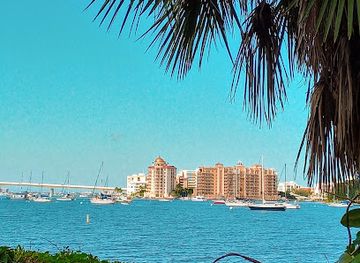 florida/sarasota/downtown-sarasota/landmark/marie-selby-botanical-gardens-downtown-sarasota-campus