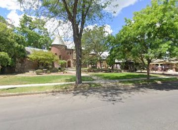 california/modesto/landmark/hawke-castle