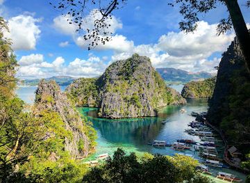 philippines/palawan/landmark/kayangan-lake