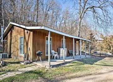 iowa/driftless-area/landmark/whispering-meadows-resort-river-ridge-atv-trails