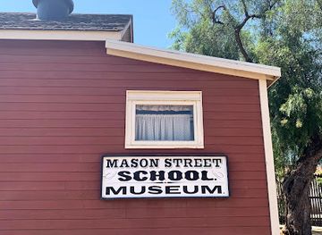 california/san-diego-county/landmark/mason-street-schoolhouse