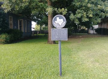 texas/north-texas/landmark/douglass-potts-house-texas-state-historical-marker