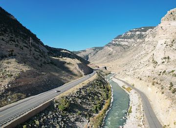 wyoming/bighorn-basin/landmark/hayden-arch-bridge