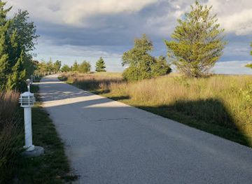 wisconsin/sheboygan/landmark/sheboygan-kite-beach