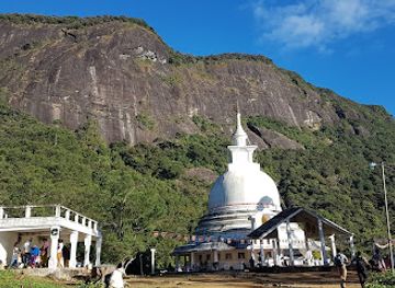 sri-lanka/up-country/landmark/sripada-peak-wilderness-sanctuary