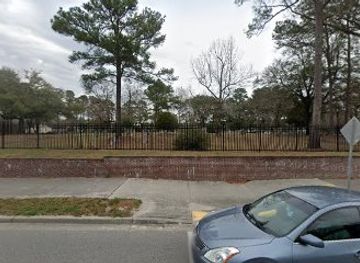 south-carolina/summerville/landmark/old-white-meeting-house-and-cemetery
