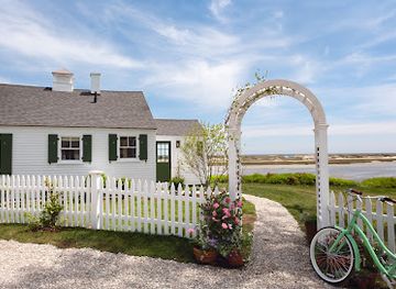 maine/ogunquit/landmark/the-dunes-on-the-waterfront