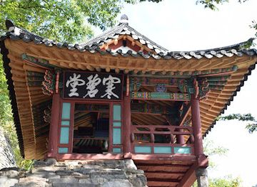 south-korea/jeonju/jeonju-hanok-village/landmark/hanbyeokdang-pavilion