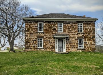 iowa/cedar-valley/landmark/hitchcock-house
