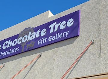 wyoming/sheridan/landmark/chocolate-tree