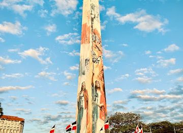 dominican-republic/santo-domingo/gazcue/landmark/santo-domingo-obelisk