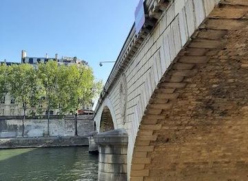 france/versailles/landmark/pont-louis-philippe