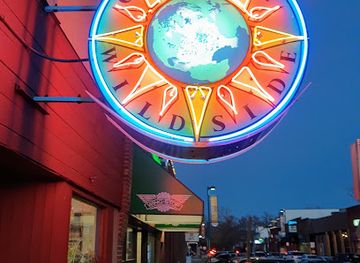 kansas/manhattan/landmark/on-the-wildside