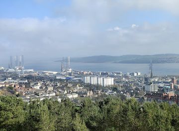 united-kingdom/dundee/landmark/dundee-war-memorial