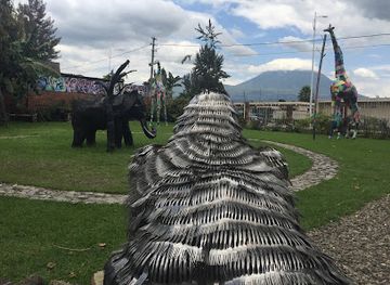 rwanda/gitarama/landmark/inshuti-arts-and-culture-center