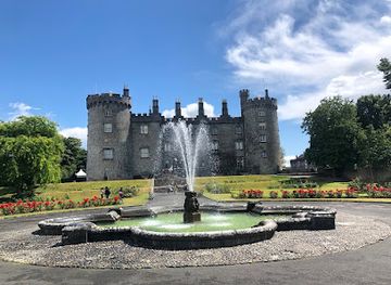 ireland/county-kilkenny/landmark/shenanigans-walks