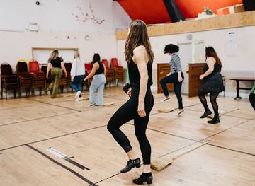 ireland/county-galway/landmark/the-irish-dance-experience