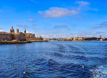 malta/sliema/landmark/captain-morgan-cruises