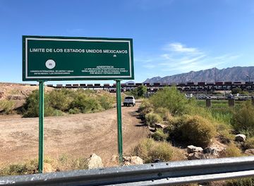 mexico/western-mexico/landmark/northern-border-of-mexico-marker