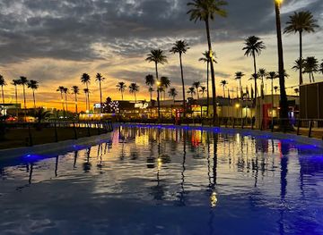 iraq/qadisiyyah/landmark/palms-of-baghdad