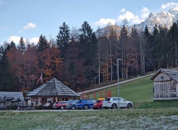 slovenia/kranjska-gora/landmark/brunarica-kosobrin