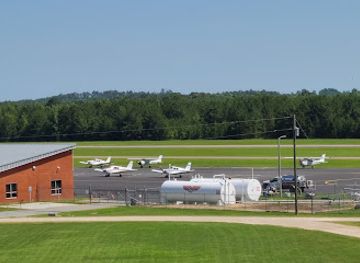 alabama/tuskegee-national-forest/landmark/friends-of-tuskegee-airmen-national-historic-site
